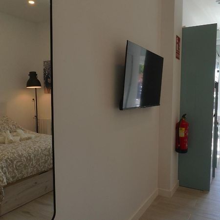 Отель Casa De Huespedes Carabanchel2 Мадрид Экстерьер фото